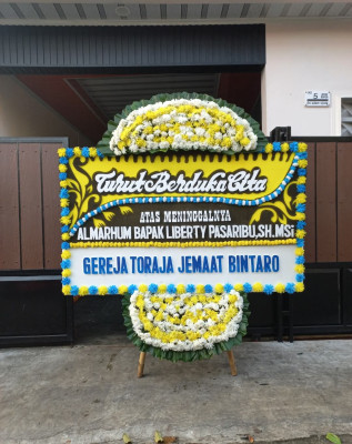 Papan Bunga Duka di Tridadi