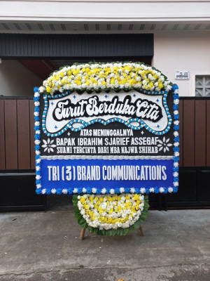 Papan Bunga Duka di Tridadi